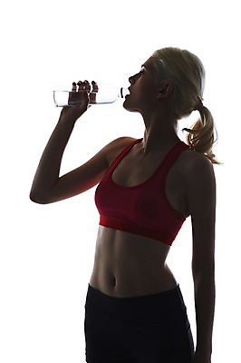 포토 JPG 스튜디오촬영 서양인 해외기획촬영 2012년태국 여자 실루엣 실내 한명 들기 누끼 사람 상반신 20대 성인 옆모습 물 운동복 운동 헬스 마시기 목표 병 탱크톱 갈증 먹기 물병 역광 열정 의료성형뷰티 청년만 청년여자만 청년여자한명만 성인여자한명만 국내포토 자연요소 외국인 1 식기 옷 감정 뷰포인트 컨셉 상의 모션 촬영기법 건강 청년 내부 물통 여자만 여자한명만 성인여자만 성인만 파일형식
