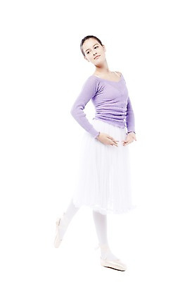 포토 JPG 스튜디오촬영 전신 서양인 해외기획촬영 직업 2012년태국 여자 포즈 모션 실내 한명 서기 누끼 사람 20대 성인 옆모습 춤 발레 발레리나 발레복 토슈즈 발레동작 청년만 청년여자만 청년여자한명만 성인여자한명만 국내포토 외국인 1 옷 뷰포인트 신발 문화예술 청년 내부 여자만 여자한명만 성인여자만 성인만 파일형식