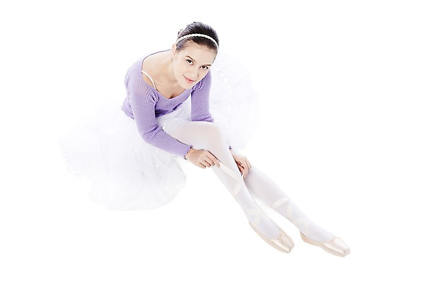 포토 JPG 스튜디오촬영 전신 서양인 해외기획촬영 직업 2012년태국 여자 실내 한명 누끼 사람 앉기 20대 성인 춤 발레 발레리나 발레복 토슈즈 청년만 청년여자만 청년여자한명만 성인여자한명만 국내포토 외국인 1 옷 신발 모션 문화예술 청년 내부 여자만 여자한명만 성인여자만 성인만 파일형식