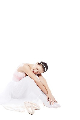 포토 JPG 스튜디오촬영 전신 서양인 해외기획촬영 직업 2012년태국 여자 휴식 실내 한명 누끼 사람 앉기 20대 성인 눈감음 춤 발레 발레리나 발레복 토슈즈 청년만 청년여자만 청년여자한명만 성인여자한명만 국내포토 외국인 1 옷 신발 컨셉 모션 문화예술 청년 내부 여자만 여자한명만 성인여자만 성인만 파일형식