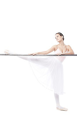 포토 JPG 스튜디오촬영 전신 서양인 해외기획촬영 직업 2012년태국 여자 포즈 모션 실내 한명 서기 누끼 사람 20대 성인 앞모습 스트레칭 춤 발레 발레리나 발레복 토슈즈 봉 발레동작 다리들기 청년만 청년여자만 청년여자한명만 성인여자한명만 국내포토 외국인 1 옷 뷰포인트 신발 문화예술 청년 내부 운동 여자만 여자한명만 성인여자만 성인만 파일형식