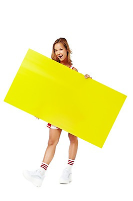 포토 JPG 스튜디오촬영 전신 외국인 해외기획촬영 직업 배너 2012년태국 여자 유니폼 응원 사각프레임 광고판 실내 한명 서기 웃음 들기 누끼 사람 20대 성인 앞모습 알림 치어리더 응원복 청년만 청년여자만 청년여자한명만 성인여자한명만 국내포토 1 옷 뷰포인트 모션 프레임 알림판 표정 인종 청년 내부 사각형 판 여자만 여자한명만 성인여자만 성인만 파일형식