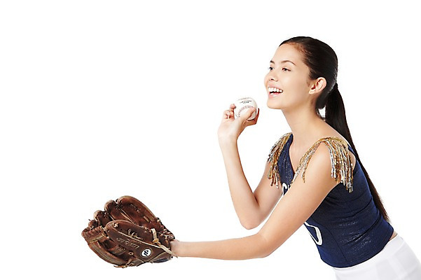 포토 JPG 스튜디오촬영 외국인 해외기획촬영 직업 2012년태국 여자 스포츠 유니폼 공 응원 실내 한명 웃음 들기 누끼 사람 상반신 20대 성인 옆모습 운동 야구 글러브 글로브 야구글러브 던지기 야구공 치어리더 응원복 청년만 청년여자만 청년여자한명만 성인여자한명만 국내포토 1 옷 스포츠용품 뷰포인트 장갑 모션 표정 건강 인종 청년 내부 구기 야구용품 여자만 여자한명만 성인여자만 성인만 파일형식