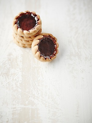 포토 JPG 스튜디오촬영 디저트 실내 근접촬영 사람없음 쌓기 쿠키 과자 달콤 블루베리 국내포토 음식 뷰포인트 과일 모션 내부 맛 파일형식