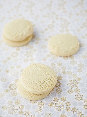 포토 JPG 스튜디오촬영 음식 탁자 디저트 실내 근접촬영 사람없음 아웃포커스 쿠키 과자 달콤 국내포토 뷰포인트 가구 촬영기법 내부 맛 파일형식