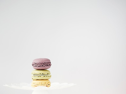 포토 JPG 스튜디오촬영 그릇 식기 접시 음식 빵 디저트 실내 근접촬영 사람없음 쌓기 과자 달콤 마카롱 국내포토 뷰포인트 모션 내부 맛 파일형식