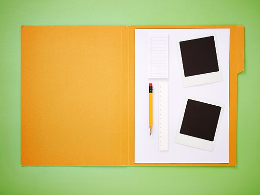 포토 JPG 스튜디오촬영 생활용품 백그라운드 프레임 실내 자 틀 사람없음 필기구 연필 공백 필름 오브젝트 문서 파일 폴더 폴라로이드 폴라로이드사진 사진필름 국내포토 문구용품 학용품 내부 카메라 파일형식