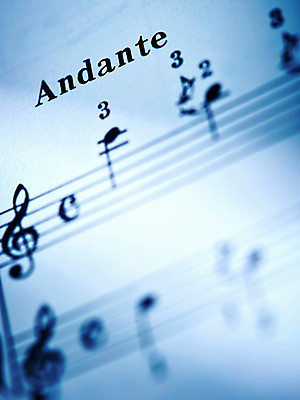 포토 JPG 스튜디오촬영 기호 종이 음악 백그라운드 음표 실내 근접촬영 사람없음 높은음자리표 오브젝트 오선지 안단테 국내포토 문자 뷰포인트 문화예술 내부 악보 오선 파일형식