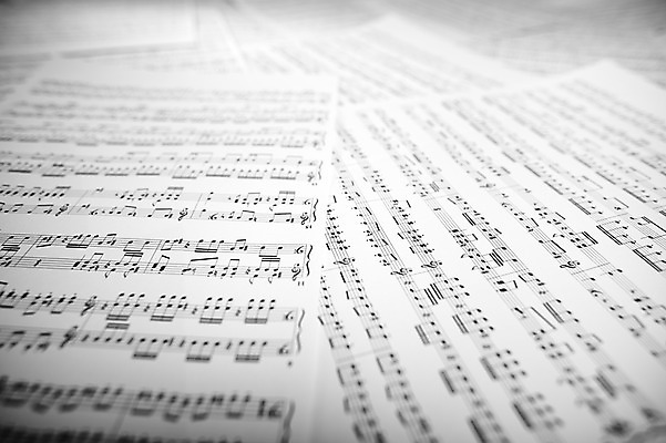 포토 JPG 스튜디오촬영 기호 종이 음악 백그라운드 음표 실내 근접촬영 사람없음 아웃포커스 오브젝트 오선지 국내포토 문자 뷰포인트 문화예술 촬영기법 내부 악보 오선 파일형식