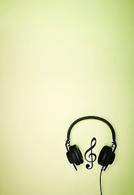 포토 JPG 스튜디오촬영 기호 음악 이어폰 음향기기 백그라운드 음표 실내 사람없음 헤드폰 헤드셋 음악감상 높은음자리표 오브젝트 국내포토 문자 문화예술 내부 전자제품 감상 파일형식