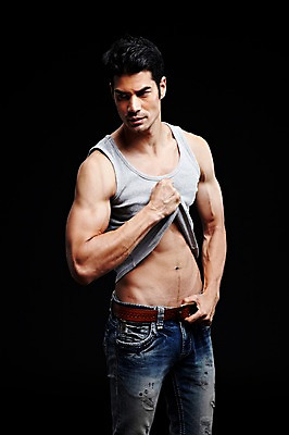 포토 JPG 스튜디오촬영 외국인 해외기획촬영 2012년태국 남자 맨라이프 포즈 검은배경 근육 실내 한명 서기 사람 성인 앞모습 캐주얼 30대 민소매 운동 섹시 헬스 청바지 성인남자한명만 장년만 장년남자만 장년남자한명만 국내포토 1 라이프스타일 옷 뷰포인트 백그라운드 컨셉 상의 바지 모션 건강 인종 내부 장년 검은색 남자만 남자한명만 성인남자만 성인만 파일형식