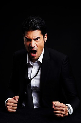 포토 JPG 스튜디오촬영 외국인 해외기획촬영 2012년태국 남자 맨라이프 비즈니스 검은배경 스트레스 실내 한명 사람 정장 상반신 성인 앞모습 30대 비즈니스라이프 외침 주먹 직장인 비즈니스맨 괴로움 성인남자한명만 장년만 장년남자만 장년남자한명만 국내포토 직업 1 라이프스타일 옷 감정 뷰포인트 백그라운드 모션 인종 내부 장년 검은색 소리 남자만 남자한명만 성인남자만 성인만 파일형식