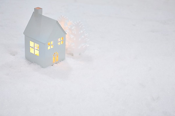 포토 JPG 스튜디오촬영 모양 백그라운드 겨울 초 촛불 조명 주택 실내 이벤트 근접촬영 사람없음 장식 눈 오브젝트 국내포토 자연요소 계절 뷰포인트 날씨 내부 건물 파일형식