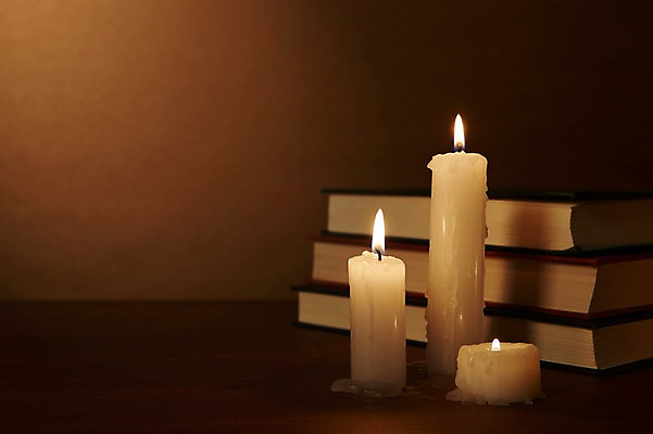 포토 JPG 스튜디오촬영 백그라운드 초 촛불 실내 이벤트 근접촬영 사람없음 장식 책 쌓기 오브젝트 국내포토 뷰포인트 모션 내부 파일형식