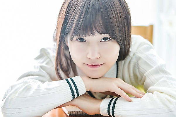 포토 JPG 학생 여학생 여자 교육 교복 엎드리기 교실 학교 청소년 여고생 고등학생 실내 한명 사람 동양인 상반신 앞모습 10대 스쿨라이프 십대라이프스타일 한국인 책상 십대여자한명만 국내포토 1 라이프스타일 옷 뷰포인트 가구 모션 인종 내부 여자한명만 십대여자만 파일형식