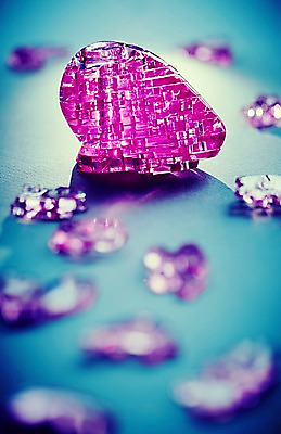 포토 JPG 스튜디오촬영 모양 문양 조각 백그라운드 무늬 실내 사랑 근접촬영 사람없음 아웃포커스 손상 하트 파편 반쪽 국내포토 감정 뷰포인트 컨셉 촬영기법 내부 파일형식