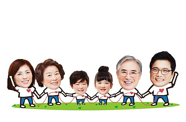 전신 PSD 편집 편집이미지 라이프스타일 여자 할아버지 노년 남자 딸 아들 할머니 어린이 줄 가족 엄마 대가족 서기 웃음 사람 동양인 손짓 소녀 소년 잔디 여러명 성인 라이프 손잡기 화목 한국인 하트 아빠 SD캐릭터 이미지편집 모양 식물 캐릭터 다수 컨셉 관계 모션 표정 인종 생활 파일형식