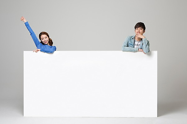 포토 JPG 스튜디오촬영 학생 배너 커플 여자 남자 대학생 모션 프레임 함께함 광고판 실내 사랑 서기 웃음 사람 동양인 상반신 20대 성인 두명 앞모습 캐주얼 파이팅 다정 주먹 한국인 알림 신학기 신입생 청년만 성인만 국내포토 옷 감정 뷰포인트 컨셉 관계 알림판 표정 인종 청년 내부 판 파일형식