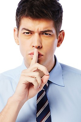 포토 JPG 스튜디오촬영 서양인 외국인 백인 해외기획촬영 2012년태국 남자 비즈니스 모션 실내 한명 누끼 사람 정장 손짓 상반신 성인 앞모습 30대 직장인 비즈니스맨 비밀 쉿 조용 남자만 남자한명만 성인남자만 성인한명만 성인남자한명만 장년만 장년남자만 장년남자한명만 성인만 국내포토 직업 1 옷 뷰포인트 컨셉 인종 내부 장년 파일형식