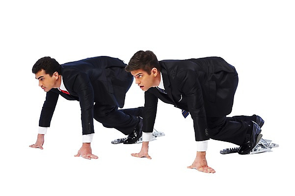 포토 JPG 스튜디오촬영 전신 서양인 외국인 백인 해외기획촬영 2012년태국 남자 엎드리기 비즈니스 모션 실내 누끼 사람 정장 성인 두명 옆모습 30대 달리기 경쟁 직장인 비즈니스맨 동료 준비 출발 열정 준비자세 스타팅블록 출발선 남자만 성인남자만 장년만 장년남자만 성인만 국내포토 직업 옷 감정 스포츠용품 뷰포인트 포즈 컨셉 관계 인종 내부 장년 파일형식