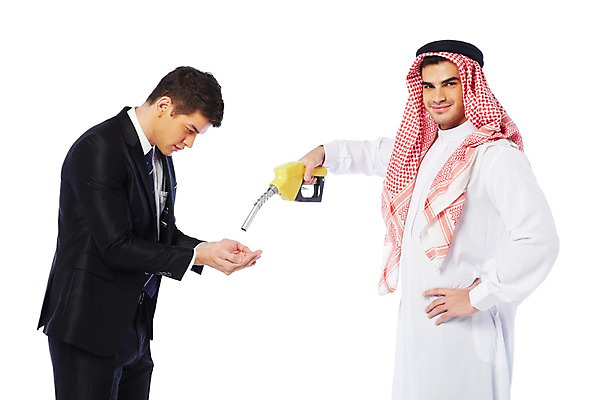 포토 JPG 스튜디오촬영 서양인 외국인 백인 해외기획촬영 2012년태국 옷 남자 허리손 비즈니스 중동 실내 두건 협상 서기 웃음 들기 누끼 사람 정장 상반신 성인 두명 옆모습 30대 스카프 거래 비즈니스맨 휘발유 석유 전통의상 이슬람교 아랍 주기 주유기 획득 케피에 칸두라 디슈다샤 고트라 아갈 중동인 남자만 성인남자만 장년만 장년남자만 성인만 국내포토 전통 나라 종교 뷰포인트 포즈 모션 표정 인종 내부 장년 목도리 기계 직장인 주유 파일형식