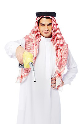 포토 JPG 스튜디오촬영 외국인 해외기획촬영 2012년태국 옷 남자 허리손 비즈니스 중동 실내 두건 한명 들기 누끼 사람 상반신 성인 앞모습 30대 스카프 휘발유 석유 전통의상 이슬람교 아랍 주유기 주유 케피에 칸두라 디슈다샤 고트라 아갈 중동인 남자만 남자한명만 성인남자만 성인한명만 성인남자한명만 장년만 장년남자만 장년남자한명만 성인만 국내포토 1 전통 나라 종교 뷰포인트 포즈 모션 인종 내부 장년 목도리 기계 파일형식