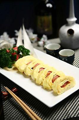 포토 JPG 그릇 접시 음식 젓가락 주전자 잔 파슬리 사람없음 아웃포커스 컵 계란 계란요리 계란말이 명란젓 일본음식 국내포토 식기 채소 주방용품 촬영기법 수저 요리 알 젓갈 파일형식