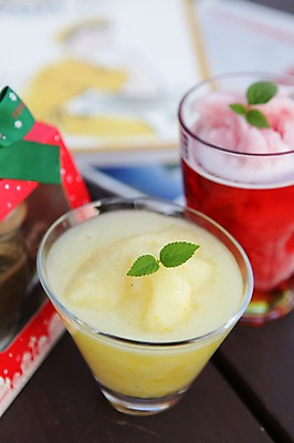 포토 JPG 음료 음식 잎 디저트 잔 선물 사람없음 아웃포커스 장식 컵 셔벗 국내포토 식물 식기 촬영기법 파일형식