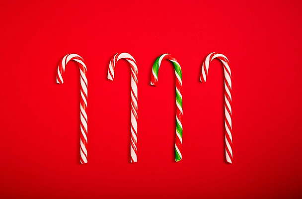 포토 JPG 스튜디오촬영 기념일 음식 컬러 백그라운드 화이트데이 지팡이 디저트 실내 사탕 사람없음 빨간색 달콤 오브젝트 국내포토 데이이벤트 이벤트 내부 맛 파일형식