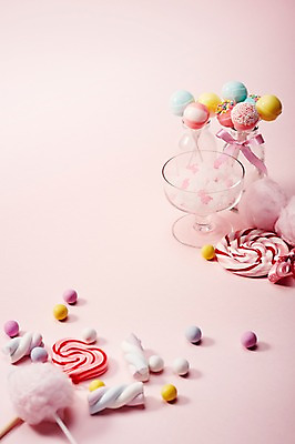 포토 JPG 스튜디오촬영 기념일 음식 백그라운드 화이트데이 디저트 잔 실내 막대사탕 사탕 사람없음 아웃포커스 달콤 오브젝트 마시멜로우 별사탕 솜사탕 국내포토 식기 데이이벤트 촬영기법 이벤트 내부 맛 파일형식