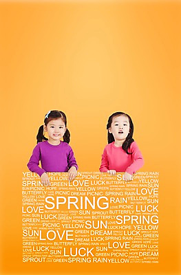 PSD 편집 편집이미지 배너 계절 여자 어린이 컬러 백그라운드 프레임 따뜻함 서기 사람 동양인 풍경 소녀 상반신 두명 주황색 봄 한국인 잡기 알림 여자만 어린이만 소녀만 이미지편집 모션 인종 파일형식