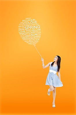 전신 PSD 외국인 편집 편집이미지 배너 응시 계절 여자 컬러 백그라운드 프레임 따뜻함 한명 서기 웃음 들기 사람 동양인 풍경 성인 주황색 봄 알림 풍선 여자만 여자한명만 성인여자만 성인만 이미지편집 1 시선 모션 표정 인종 파일형식