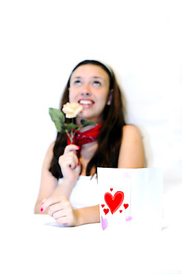 포토 JPG 해외이미지 꽃 사랑 한명 장미 꿈 편지 해외202004 해외포토 식물 1 감정 사람 파일형식 이미지허브