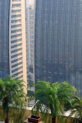 포토 JPG 해외이미지 외관 아시아 창문 부동산 바닥 사람없음 건물 경제 강 중국 도시 상업 해외202004 해외포토 건축물 나라 재산 파일형식 이미지허브