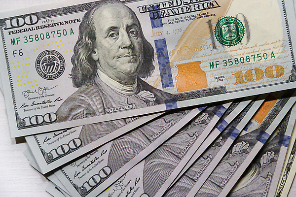 포토 JPG 해외이미지 종이 백그라운드 컨셉 돈 비즈니스 성공 사람없음 초록색 금융 달러 미국 흰색 시장 재산 질감 시스템 흙더미 회계 계산서 해외202004 해외포토 컬러 북아메리카 경제 흙 파일형식 더미 이미지허브