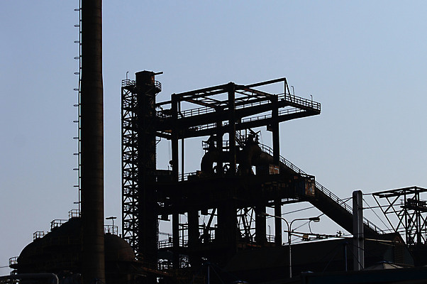 포토 JPG 해외이미지 외관 선 건축양식 출입구 안전 사람없음 건물 도시풍경 계단 금속 어둠 긴급 도시 위험 신비 탈출 휴양지 법 좁은 획득 재촉 떠남 방법 옛날 철강 혼자 현실 필요 해외202004 해외포토 건축물 건축 컨셉 모션 재질 풍경 장소 파일형식 이미지허브