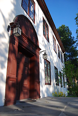 포토 JPG 해외이미지 주택 사람없음 농가 문 펼침 포트 해외202004 해외포토 모션 건물 농장 파일형식 이미지허브