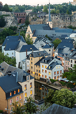 포토 JPG 해외이미지 주간 유럽 풍경 사람없음 야외 건물 룩셈부르크 해외202004 해외포토 자연요소 건축물 나라 서유럽 파일형식 이미지허브