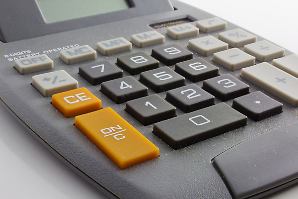 포토 JPG 해외이미지 교육 과학 학교 열쇠 사람없음 스터디 계산기 수학 계산 해외202004 해외포토 교과목 문구용품 학습 장비 파일형식 이미지허브