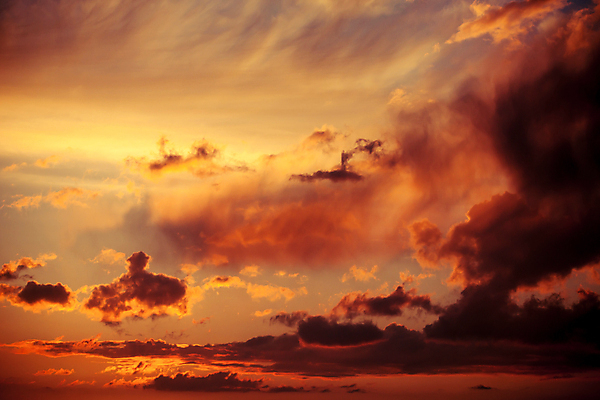 포토 JPG 해외이미지 구름 백그라운드 오렌지 하늘 불 추상 따뜻함 사람없음 빨간색 여름 파란색 빛 반짝임 태양 일몰 부드러움 천국 화상 해외202004 해외포토 자연요소 계절 컬러 무늬 과일 모션 노을 감각 상처 파일형식 이미지허브