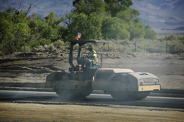 포토 JPG 해외이미지 산업 도로 노동자 거리 안전 사람없음 기계 업무 보행로 땅 심볼 무거움 해외202004 해외포토 직업 길 교통시설 작업 무게 파일형식 이미지허브