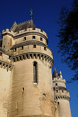 포토 JPG 해외이미지 건축양식 사람없음 건물 탑 프랑스 바위 성 중세 역사 옛날 해외202004 해외포토 건축물 건축 유럽 돌_바위 파일형식 이미지허브