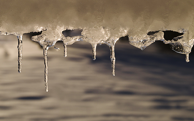 포토 JPG 해외이미지 계절 조각 겨울 자연 유리 하늘 사람없음 물 파란색 반짝임 태양 냉동 얼음 봄 추위 액체 떨어짐 시원함 크리스탈 서리 날카로움 고드름 내추럴 해외202004 해외포토 자연요소 컬러 컨셉 모션 재질 광석 생태계 파일형식 이미지허브