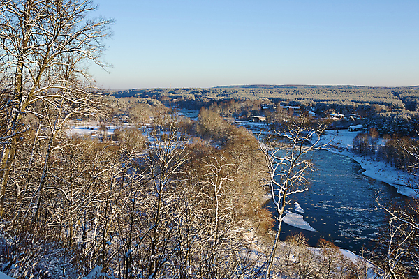 포토 JPG 해외이미지 나무 계절 겨울 곡선 자연 날씨 풍경 사람없음 야외 파란색 강 계곡 냉동 얼음 침묵 궁전 추위 흰색 나뭇가지 숲 북극 서리 리투아니아 해외202004 해외포토 자연요소 식물 유럽 선 컬러 고건축 소리 극지방 생태계 파일형식 이미지허브