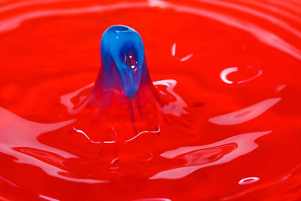 포토 JPG 해외이미지 디자인 조각 백그라운드 이동 패턴 추상 사람없음 물 빛 컬러풀 반사 젖음 흐름 물방울 떨어짐 충돌 잔물결 정물화 해외202004 해외포토 자연요소 물결 컬러 컨셉 무늬 그림 파일형식 이미지허브