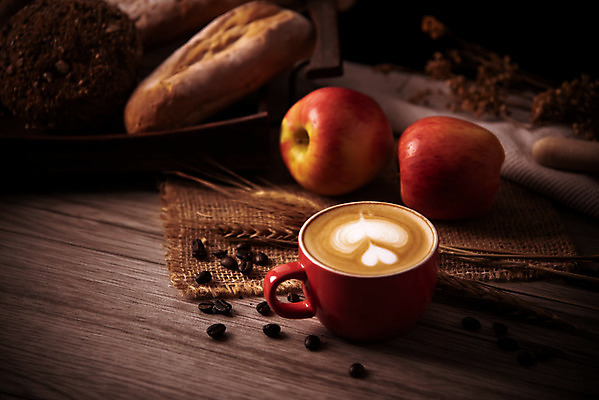 포토 JPG 해외이미지 디자인 커피 음료 음식 백그라운드 농업 자연 탁자 콩 건조 사람없음 목재 컵 빨간색 초록색 여름 갈색 우주 검은색 어둠 침묵 카페 머그컵 신선 시간 뜨거움 양념 막대기 아침식사 굽기 향신료 아로마 카푸치노 에스프레소 방앗간 단절 시나몬 정물화 카페인 해외202004 해외포토 나무 식기 계절 산업 컬러 가구 재료 곡류 상점 식사 소리 구이 그림 생태계 향미료 파일형식 이미지허브