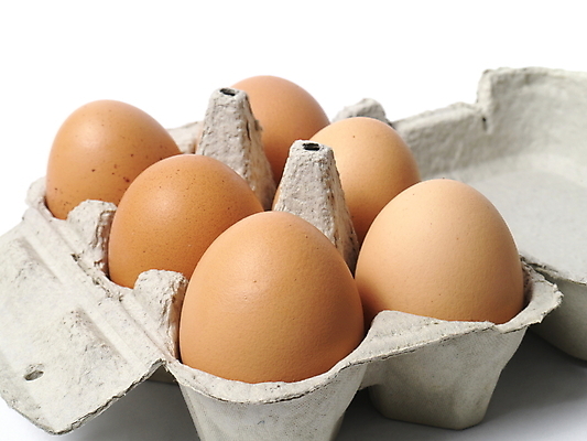 포토 JPG 해외이미지 음식 다이어트 부활절 사람없음 계란 신선 컨테이너 6 흰배경 해외202004 해외포토 기념일 산업 백그라운드 건강 숫자 알 흰색 파일형식 이미지허브