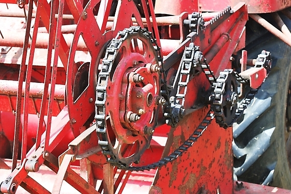 포토 JPG 해외이미지 산업 밭 농업 사람없음 빨간색 농장 기계 장비 수확 공구 시골 업무 칼날 역사 농부 결합 낟알 묘사 부식 복고 무거움 그런지 옛날 해외202004 해외포토 직업 컬러 도구 작업 무게 파일형식 이미지허브