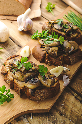 포토 JPG 해외이미지 접시 음식 빵 백그라운드 치즈 파슬리 샌드위치 건강 마늘 요리 사람없음 목재 계란 식사 저녁식사 치킨 버섯 이탈리아 튀김 흰색 시골 신선 맛 아침식사 굽기 허브 유기농 토스트 팝콘 베이컨 체코 점심식사 폭식 바이오 브루스케타 빵가루 채식주의자 해외202004 해외포토 나무 식물 식기 웰빙 유럽 컬러 컨셉 채소 재료 유제품 돼지고기 알 구이 채식 닭고기요리 파일형식 이미지허브