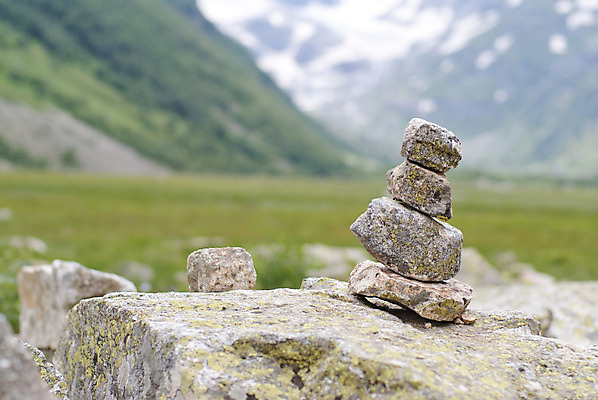 포토 JPG 해외이미지 백그라운드 자연 표면 사람없음 침묵 회색 조약돌 매끈함 묘사 질감 내추럴 해외202004 해외포토 컬러 소리 돌_바위 감각 생태계 파일형식 이미지허브